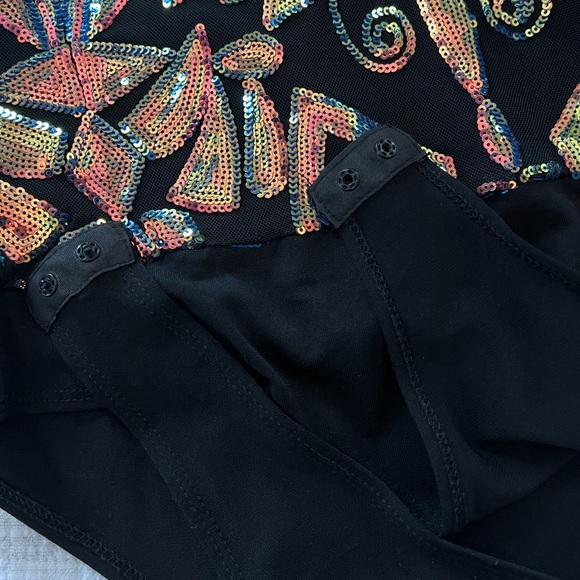 AKIRA Elegant Sequin Long Sleeve Mesh Bodysuit Top size Large - Picture 8 of 10